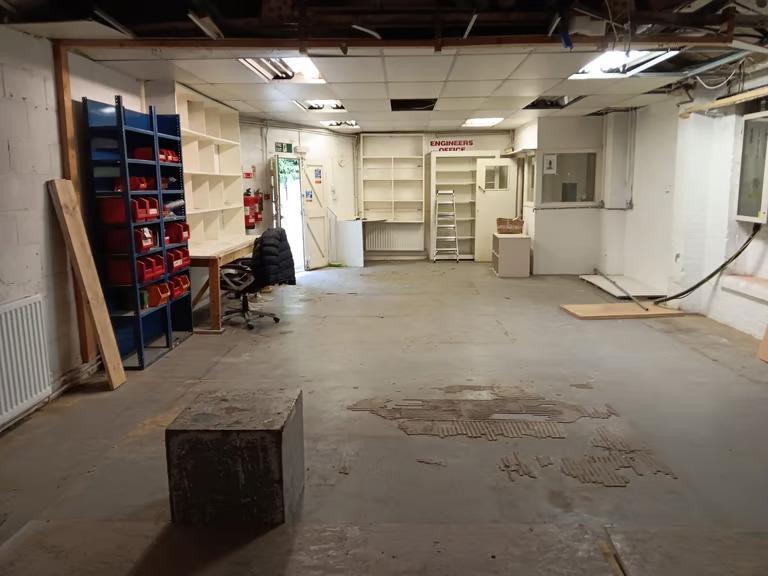0, Acton, London, W38 QU