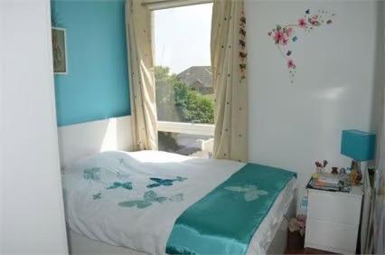 brantford area, five stone house, London, Tw8 0gw