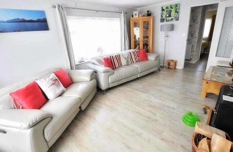 Fleur de Lys Park, Pilley, Lymington, SO41 5QJ